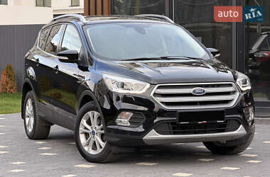 Внедорожник / Кроссовер Ford Kuga 2019 в Ужгороде