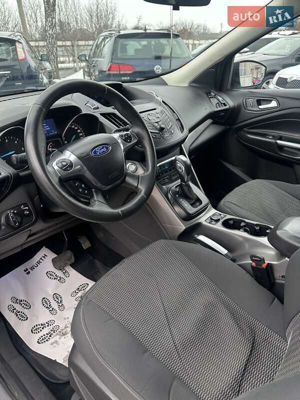 Позашляховик / Кросовер Ford Kuga 2013 в Смілі фото 19 Позашляховик / Кросовер Ford Kuga 2013 в Смілі