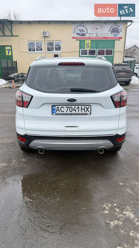 Позашляховик / Кросовер Ford Kuga 2019 в Луцьку