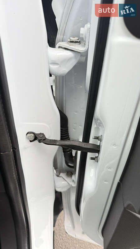 Позашляховик / Кросовер Ford Kuga 2019 в Луцьку