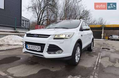 Позашляховик / Кросовер Ford Kuga 2015 в Києві
