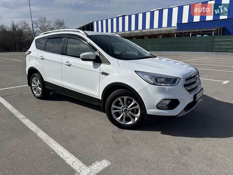 Ford Kuga 2019