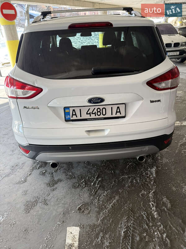 Позашляховик / Кросовер Ford Kuga 2016 в Львові