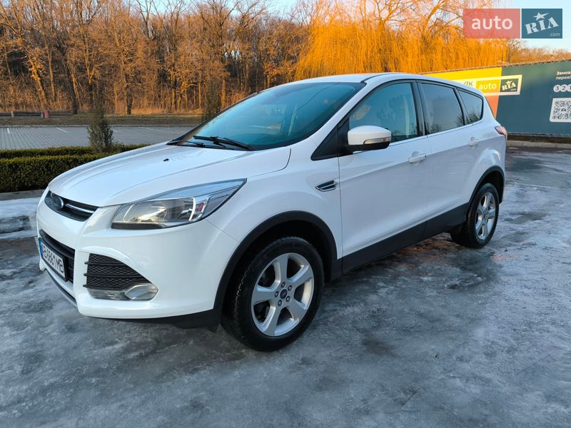 Позашляховик / Кросовер Ford Kuga 2016 в Вінниці