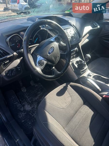 Внедорожник / Кроссовер Ford Kuga 2014 в Тернополе