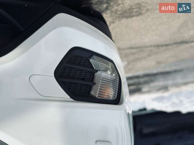 Внедорожник / Кроссовер Ford Kuga 2017 в Кременчуге