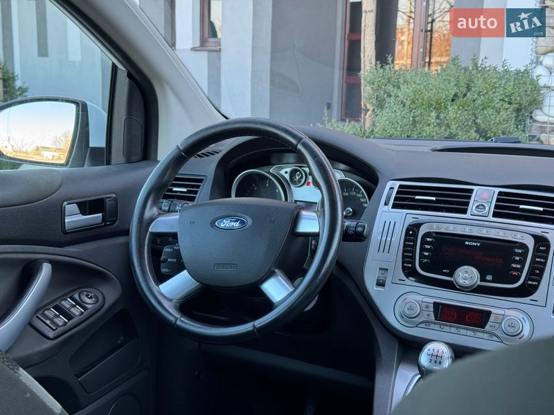 Позашляховик / Кросовер Ford Kuga 2010 в Стрию