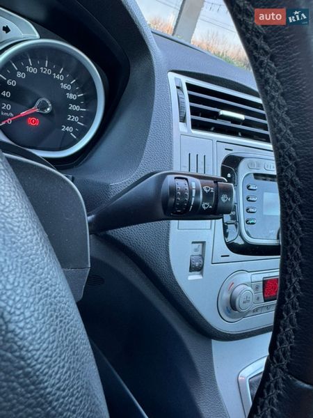 Позашляховик / Кросовер Ford Kuga 2010 в Стрию