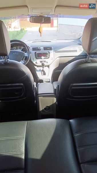 Позашляховик / Кросовер Ford Kuga 2011 в Рожнятові