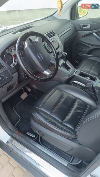 Позашляховик / Кросовер Ford Kuga 2011 в Рожнятові