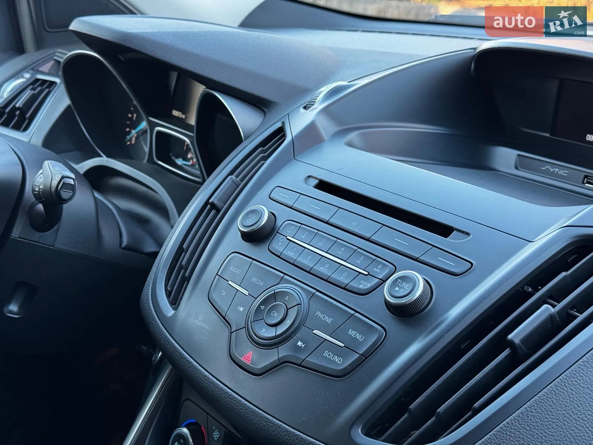 2017 Ford Kuga - мініатюра 30