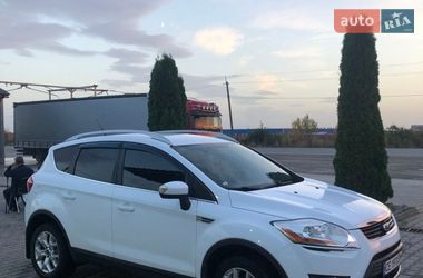Позашляховик / Кросовер Ford Kuga 2011 в Чернівцях