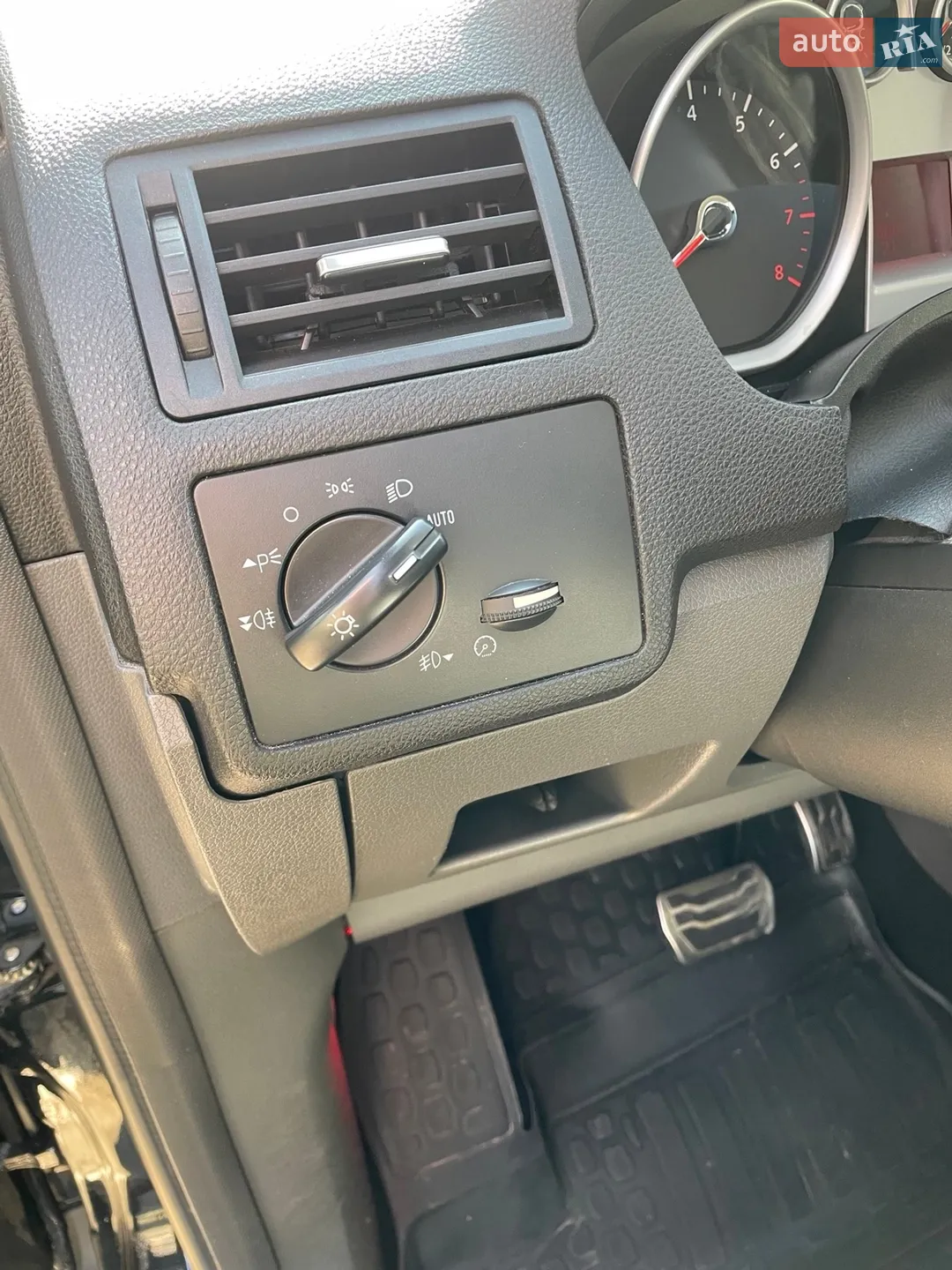 2012 Ford Kuga - мініатюра 28