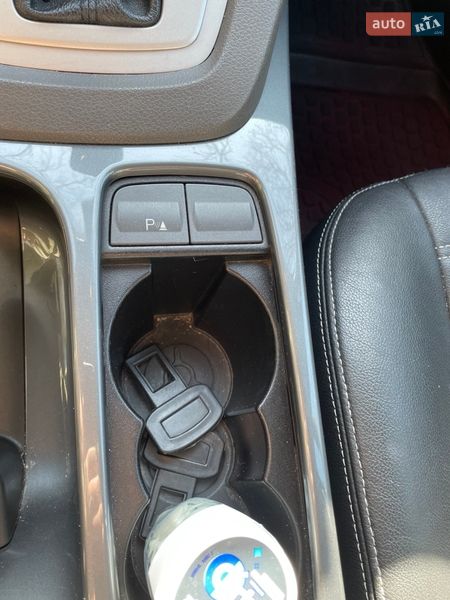 Внедорожник / Кроссовер Ford Kuga 2012 в Харькове