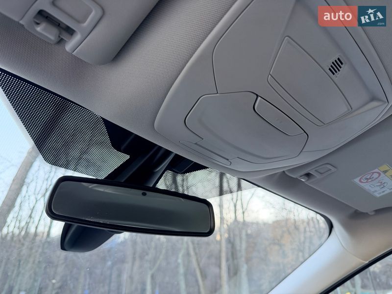 Позашляховик / Кросовер Ford Kuga 2019 в Києві