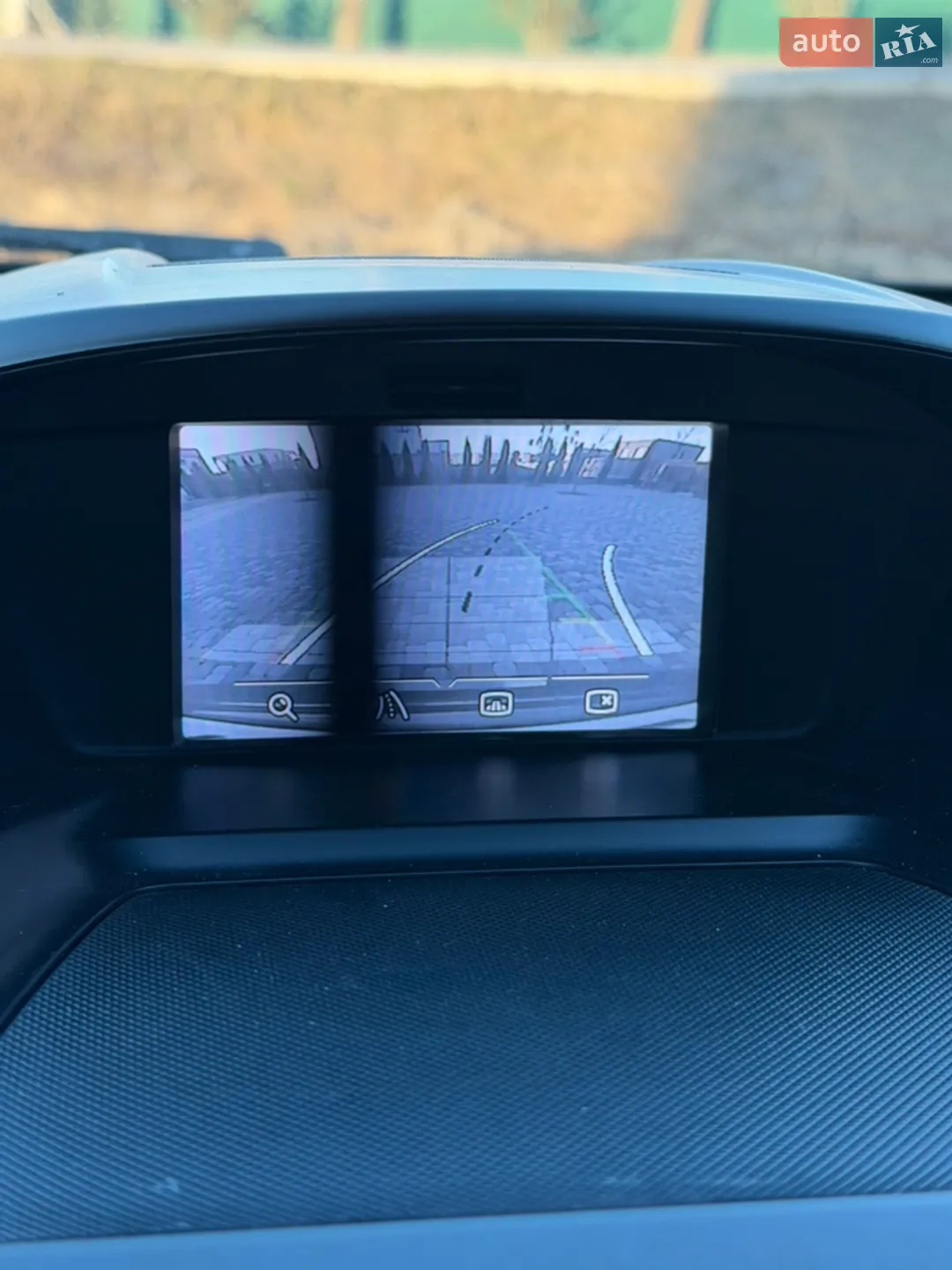 2015 Ford Kuga - мініатюра 31