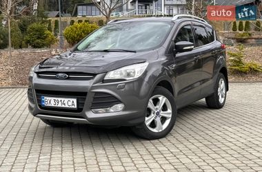 Позашляховик / Кросовер Ford Kuga 2016 в Самборі