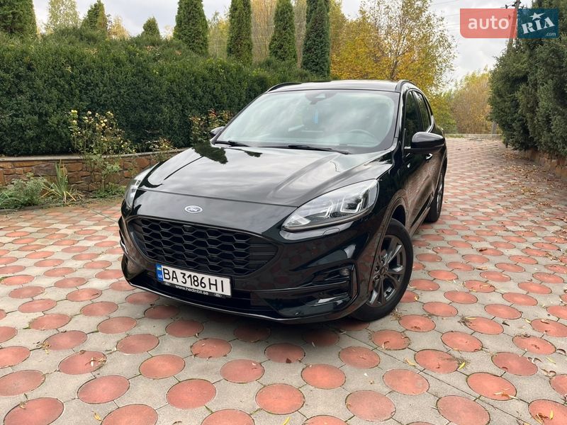 Внедорожник / Кроссовер Ford Kuga 2021 в Виннице
