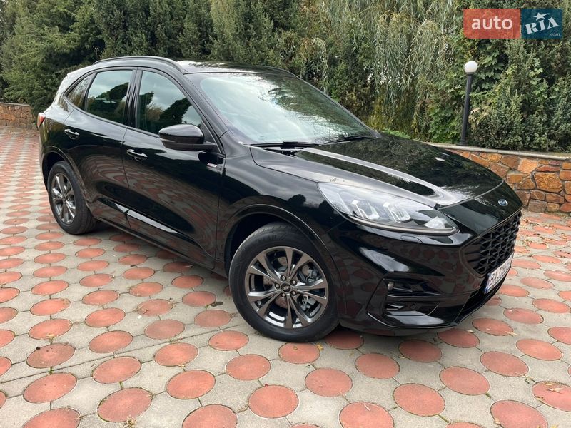 Внедорожник / Кроссовер Ford Kuga 2021 в Виннице