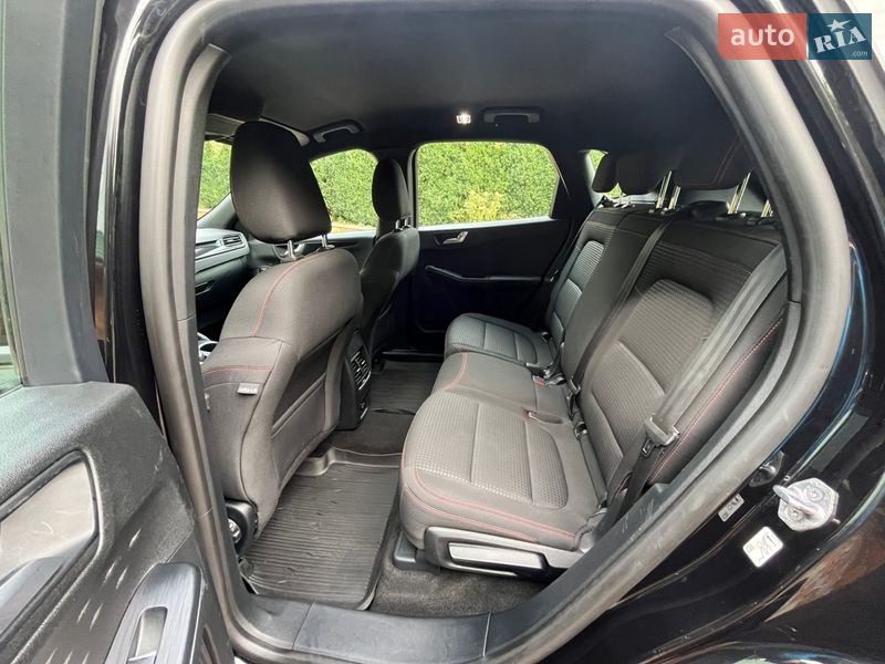 Внедорожник / Кроссовер Ford Kuga 2021 в Виннице