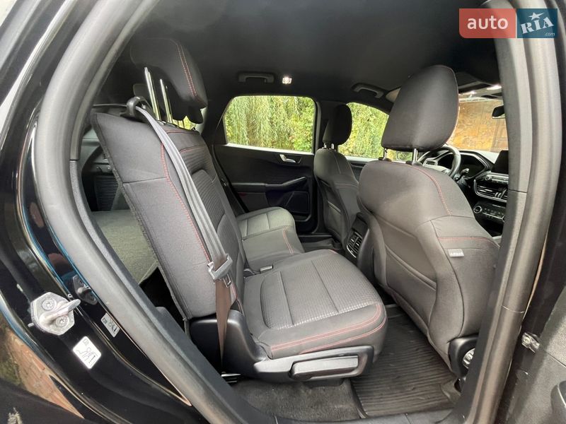 Внедорожник / Кроссовер Ford Kuga 2021 в Виннице