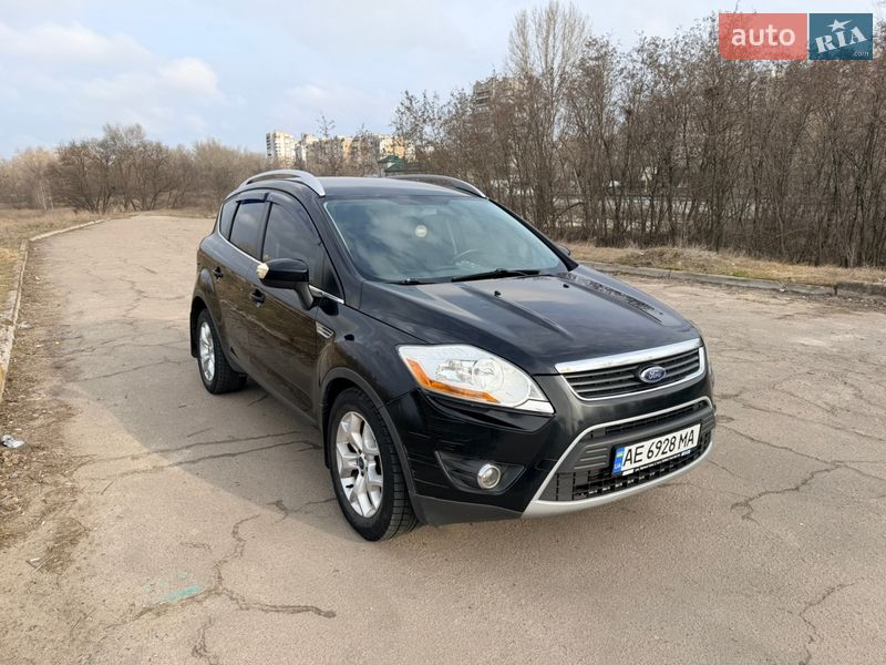 Внедорожник / Кроссовер Ford Kuga 2011 в Каменском фото 3 Внедорожник / Кроссовер Ford Kuga 2011 в Каменском
