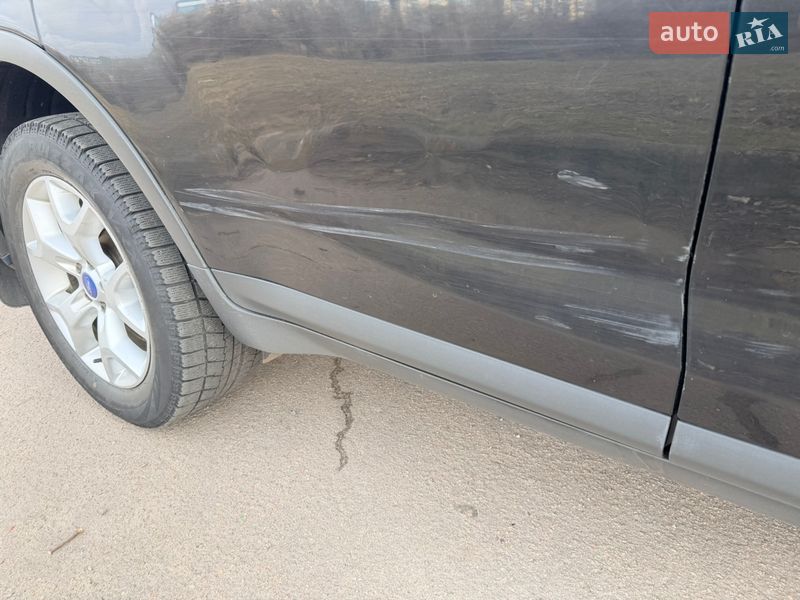 Внедорожник / Кроссовер Ford Kuga 2011 в Каменском фото 11 Внедорожник / Кроссовер Ford Kuga 2011 в Каменском