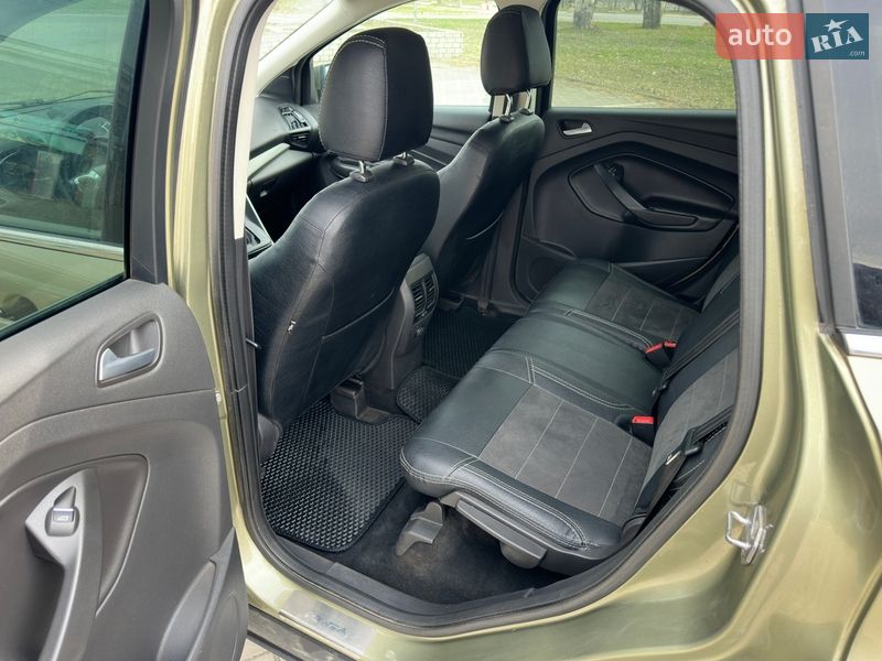 Внедорожник / Кроссовер Ford Kuga 2013 в Херсоне