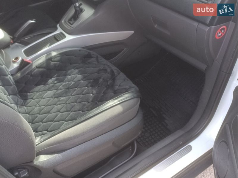 Внедорожник / Кроссовер Ford Kuga 2012 в Кропивницком