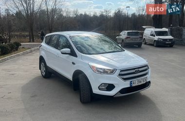 Внедорожник / Кроссовер Ford Kuga 2017 в Белой Церкви