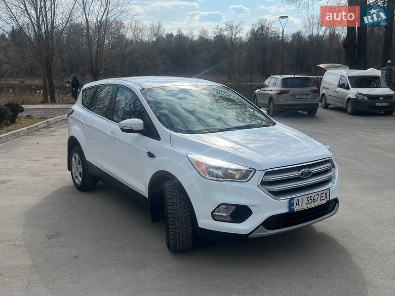 Ford Kuga 2017