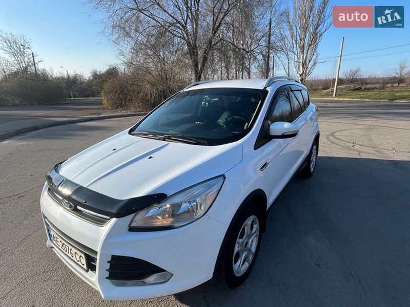 Позашляховик / Кросовер Ford Kuga 2013 в Кривому Розі фото Позашляховик / Кросовер Ford Kuga 2013 в Кривому Розі