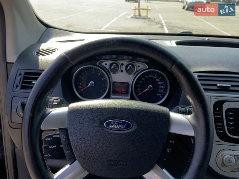 Позашляховик / Кросовер Ford Kuga 2011 в Києві фото 8 Позашляховик / Кросовер Ford Kuga 2011 в Києві