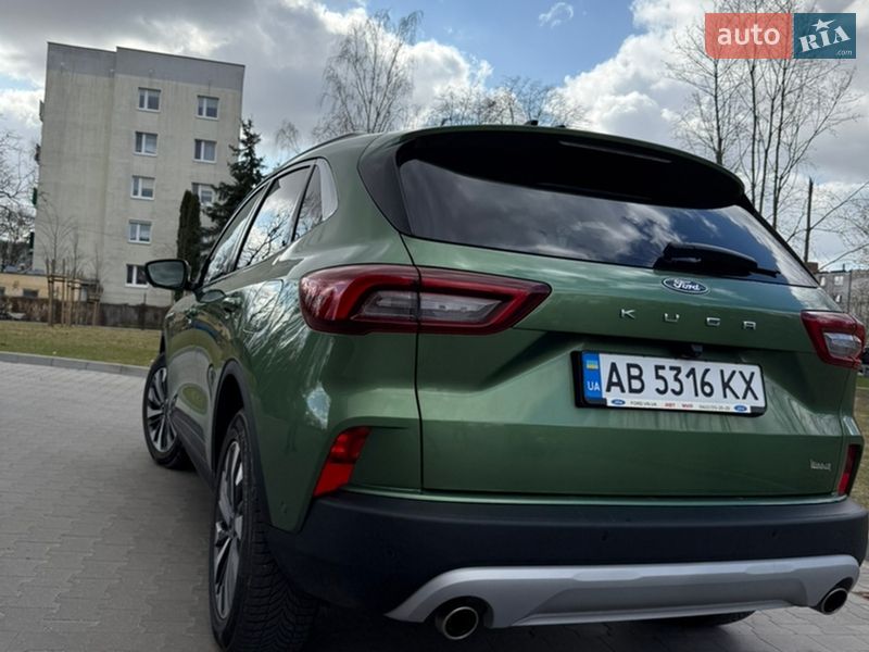 Внедорожник / Кроссовер Ford Kuga 2024 в Ладыжине