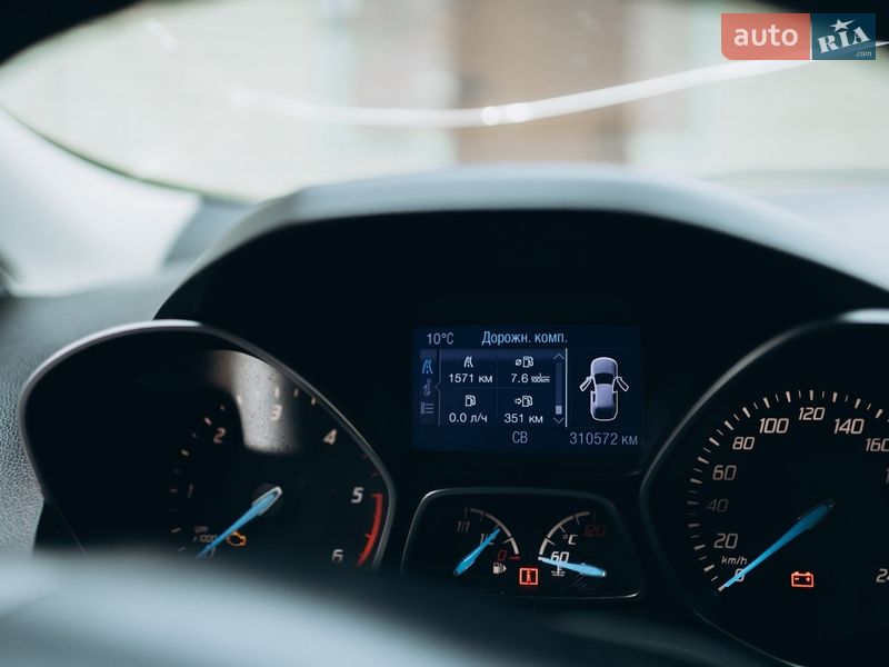 Позашляховик / Кросовер Ford Kuga 2013 в Оратові фото 14 Позашляховик / Кросовер Ford Kuga 2013 в Оратові