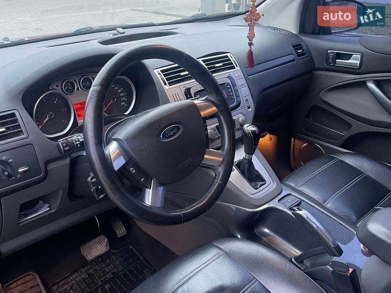 Внедорожник / Кроссовер Ford Kuga 2011 в Калуше