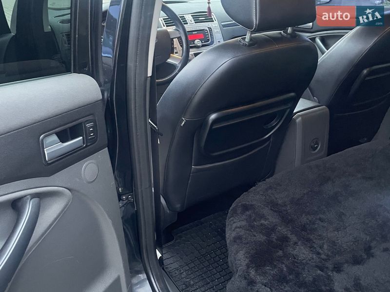 Внедорожник / Кроссовер Ford Kuga 2011 в Калуше