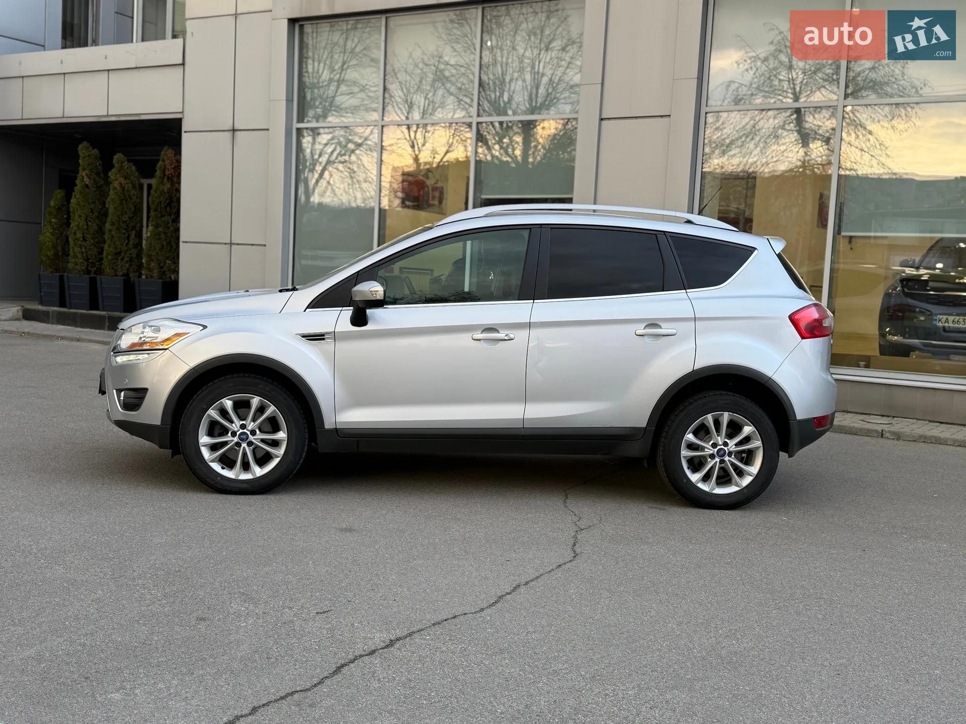 2011 Ford Kuga - мініатюра 2