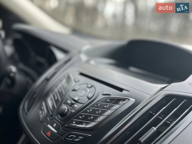 Позашляховик / Кросовер Ford Kuga 2016 в Бахмачі