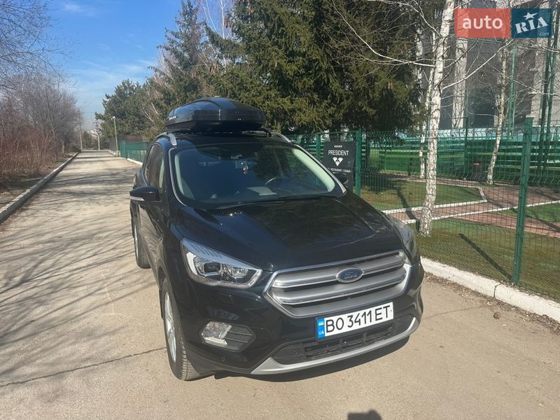 Внедорожник / Кроссовер Ford Kuga 2017 в Одессе