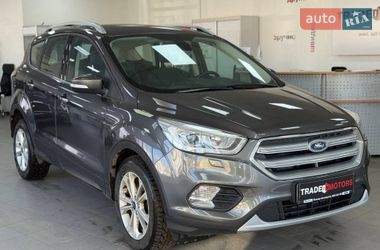 Позашляховик / Кросовер Ford Kuga 2019 в Києві