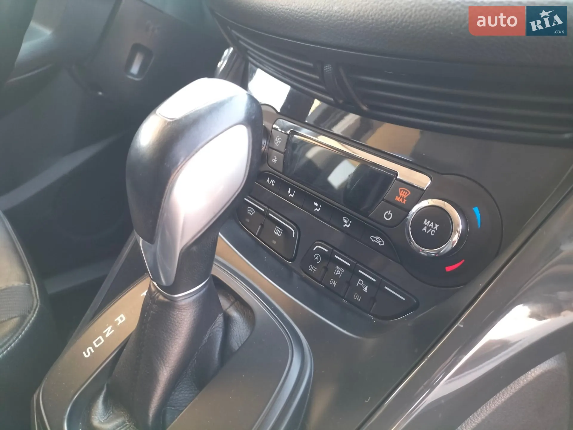 2015 Ford Kuga - мініатюра 14