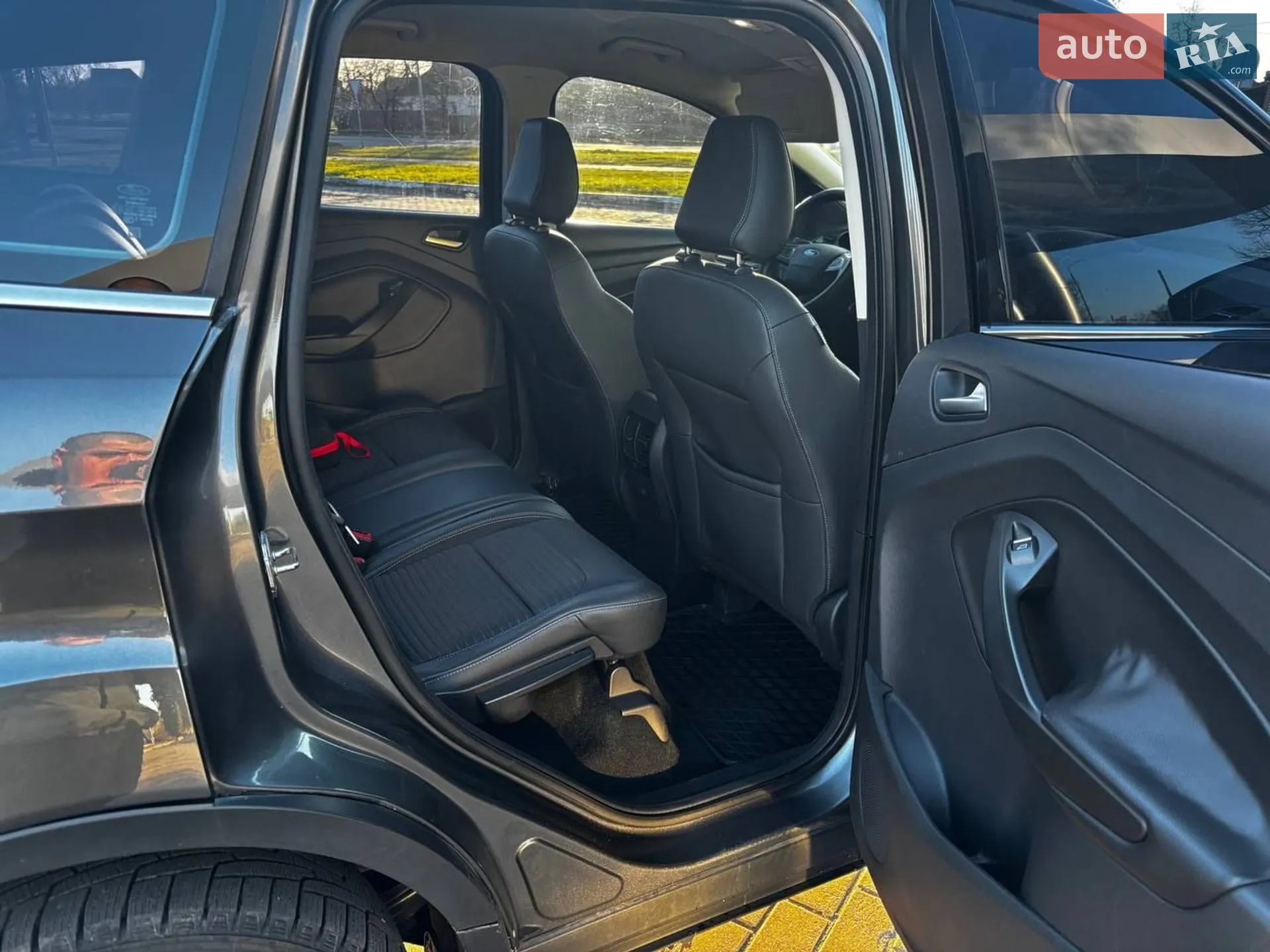 2019 Ford Kuga - мініатюра 13