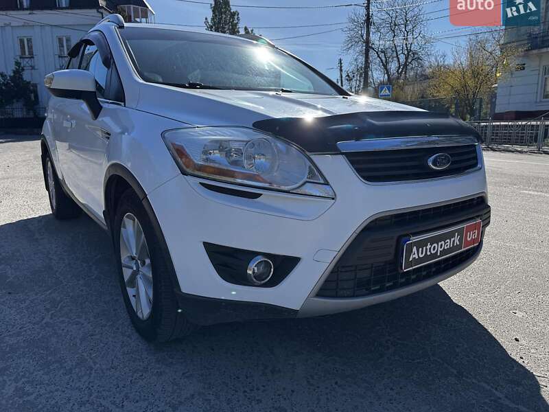 Позашляховик / Кросовер Ford Kuga 2012 в Києві