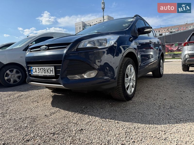 Ford Kuga 2016