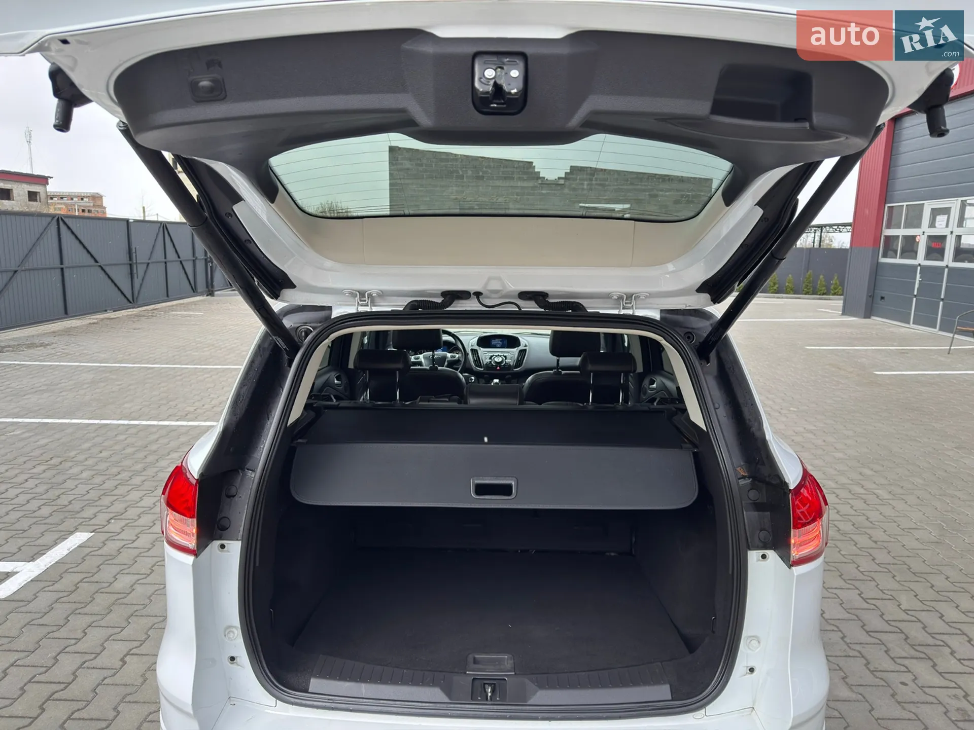 2014 Ford Kuga - мініатюра 25