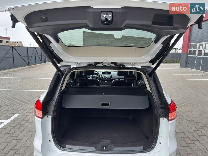 Позашляховик / Кросовер Ford Kuga 2014 в Дубні