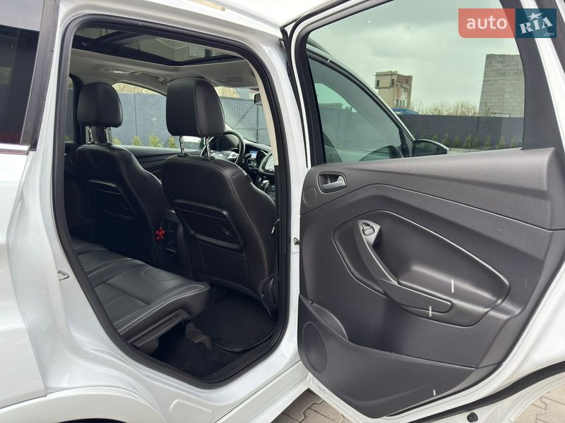 Позашляховик / Кросовер Ford Kuga 2014 в Дубні