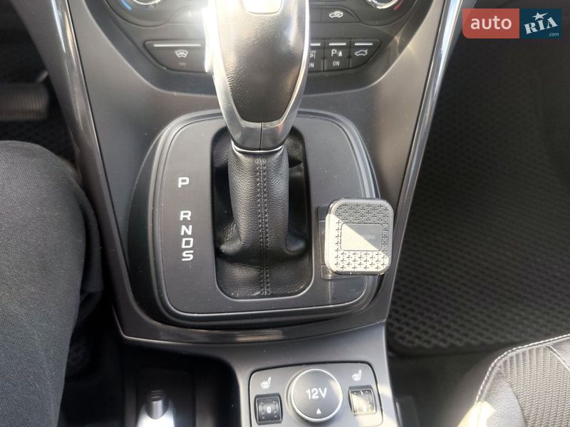 Позашляховик / Кросовер Ford Kuga 2016 в Ковелі