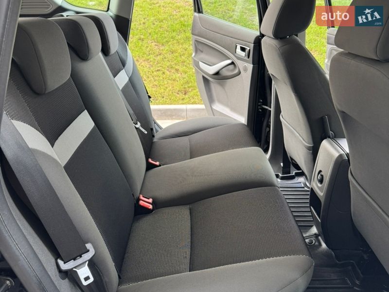 Внедорожник / Кроссовер Ford Kuga 2012 в Виннице